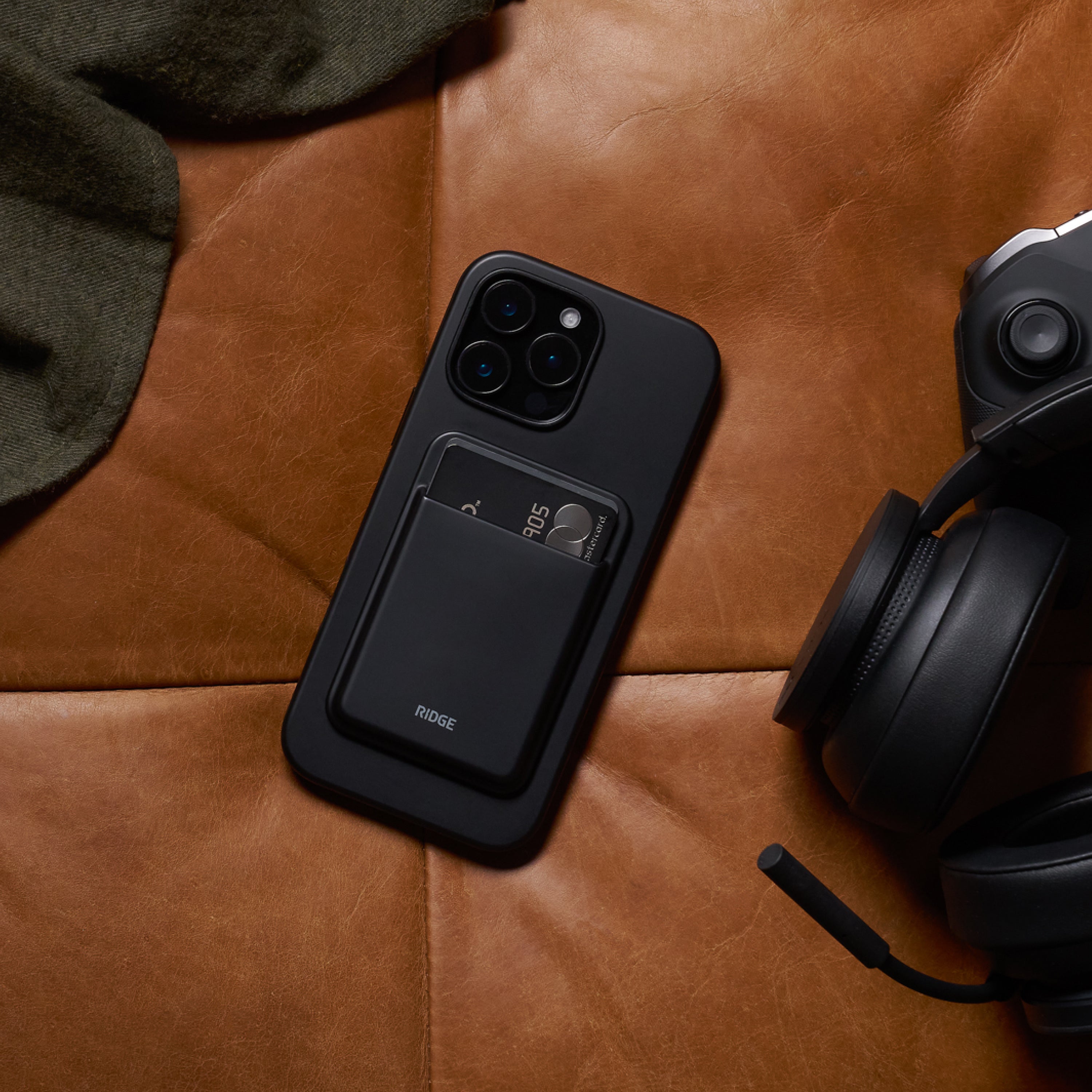 MagSafe Cardholder - Matte Black