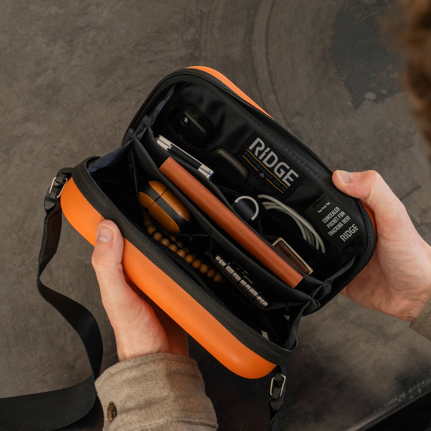 Hardshell Sling - Basecamp Orange