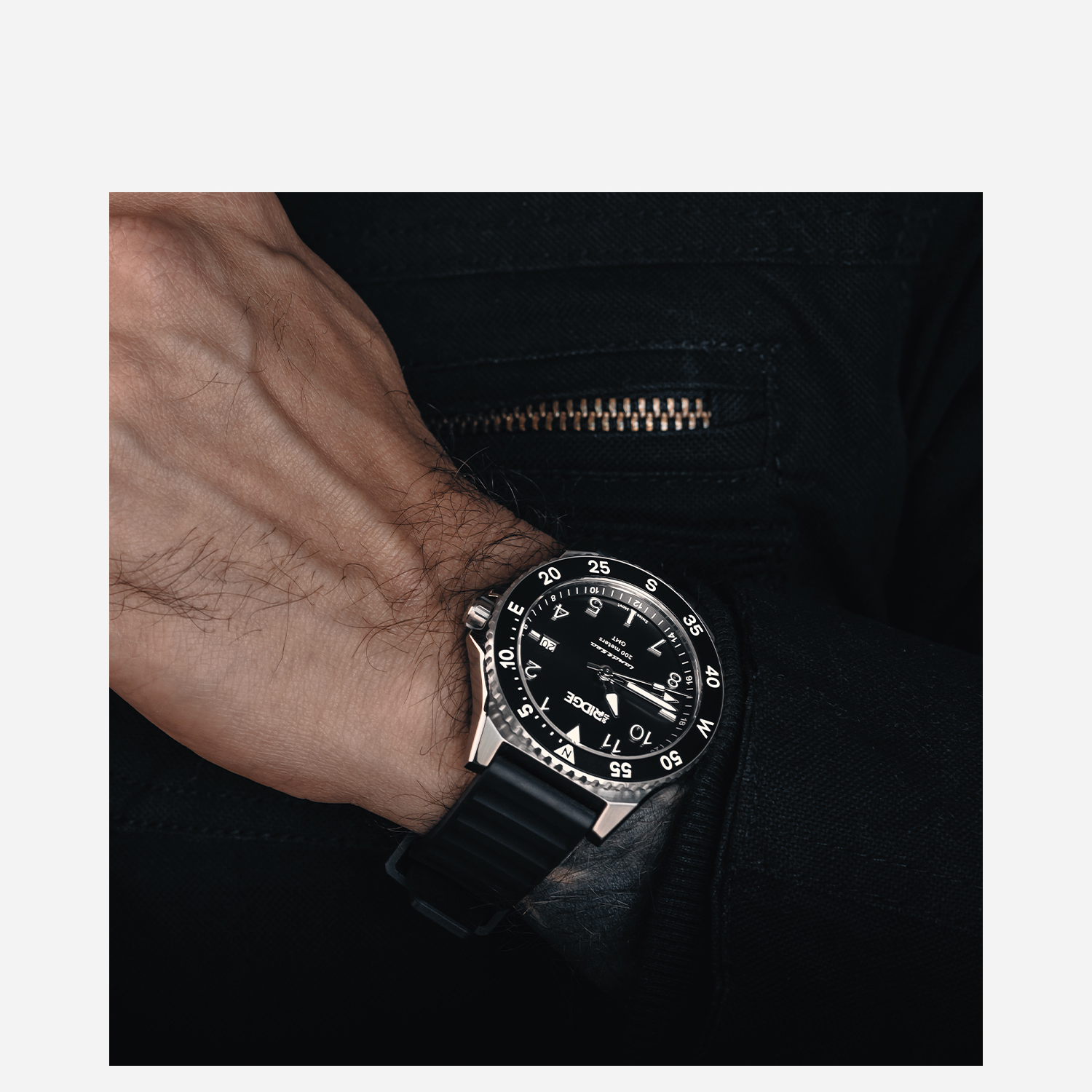 Ridge Land & Sea GMT Watch 42mm - Royal Black